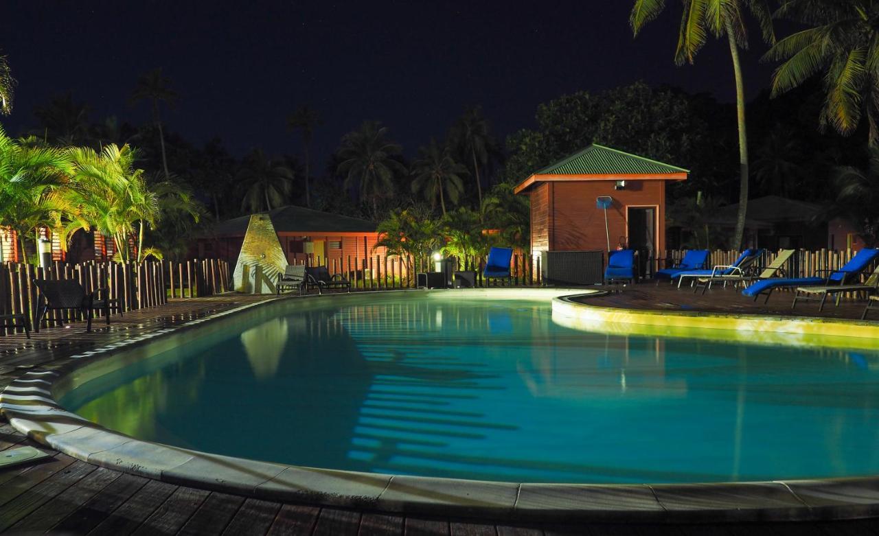 Hotel Oasis De Kiamu Лифу Экстерьер фото